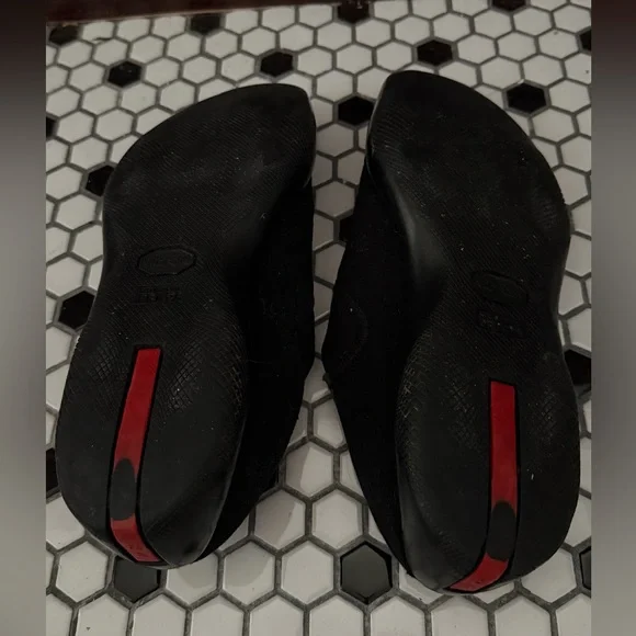 Authentic Prada Y2K Black Wool Rubber Flat Slip On Clogs - Size 7.5 - Picture 10 of 14